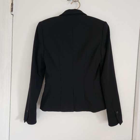 H&M black blazer - Picture 2 of 9
